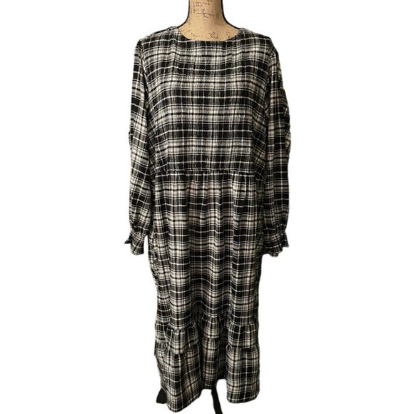 Terra & Sky Tiered‎ Maxi Dress - Picture 1 of 8